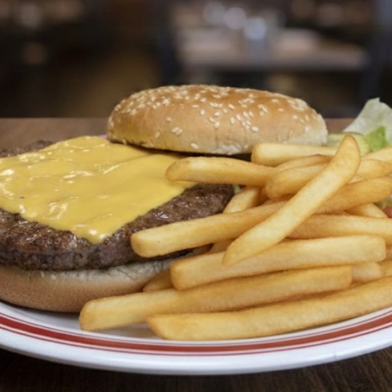 Delicious Cheeseburger Experience